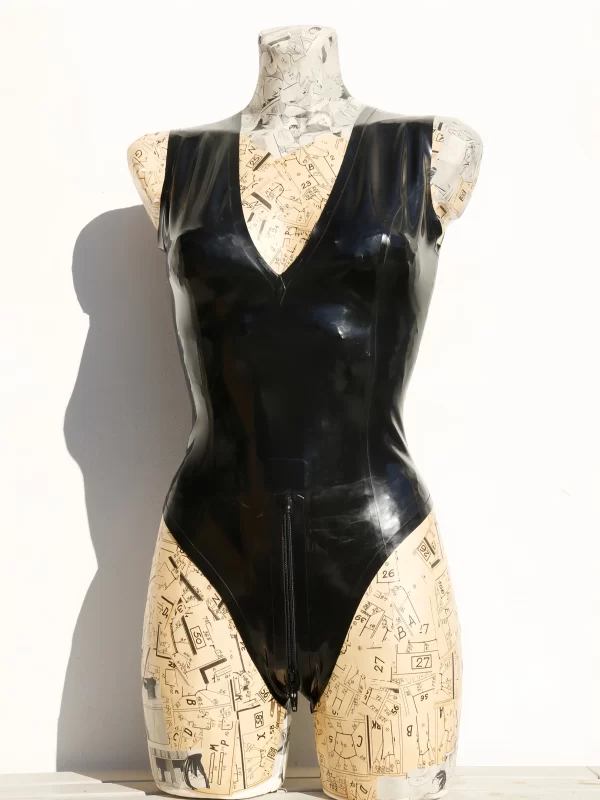 Latex bodysuit sleeveless with V-neck